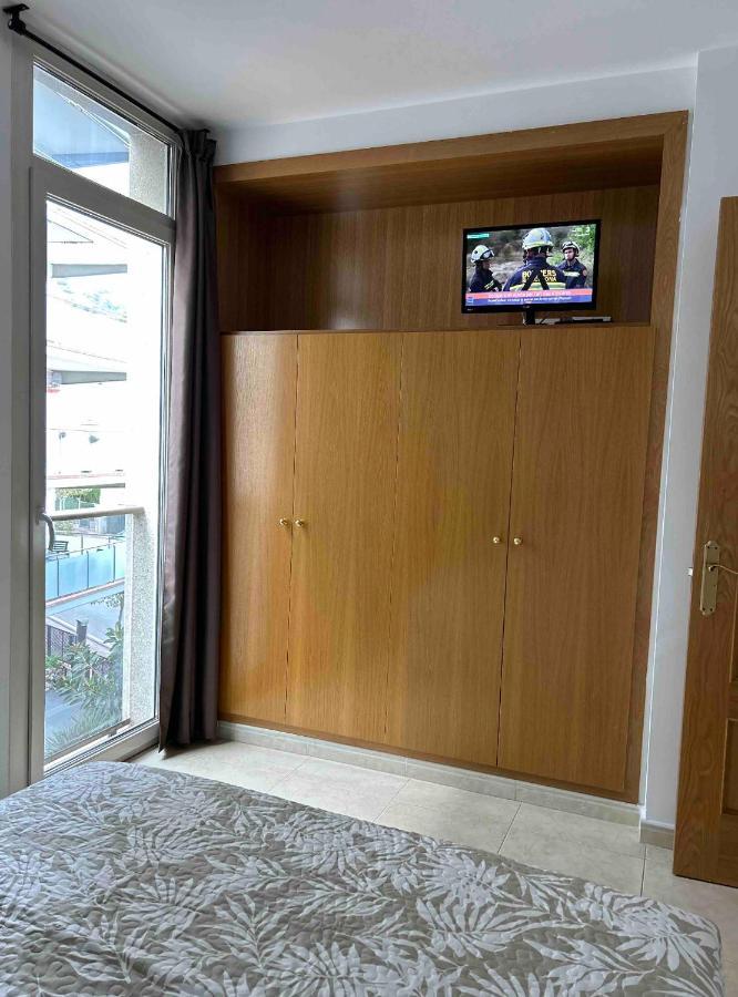 Apartaments Superiors Mtb Only Couples يوريت دي مار المظهر الخارجي الصورة