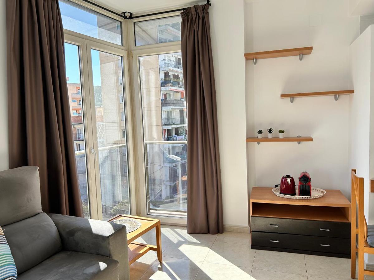 Apartaments Superiors Mtb Only Couples يوريت دي مار المظهر الخارجي الصورة