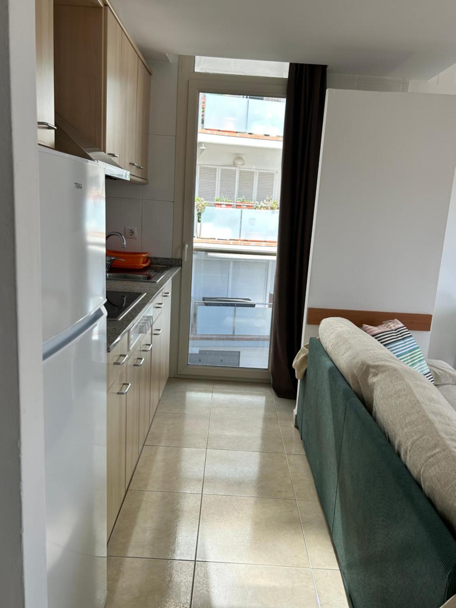 Apartaments Superiors Mtb Only Couples يوريت دي مار المظهر الخارجي الصورة