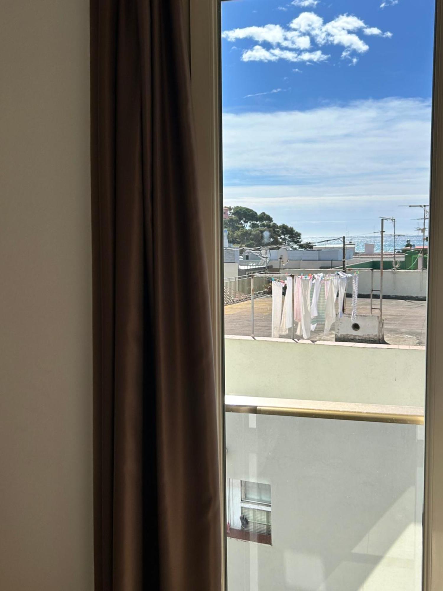 Apartaments Superiors Mtb Only Couples يوريت دي مار المظهر الخارجي الصورة
