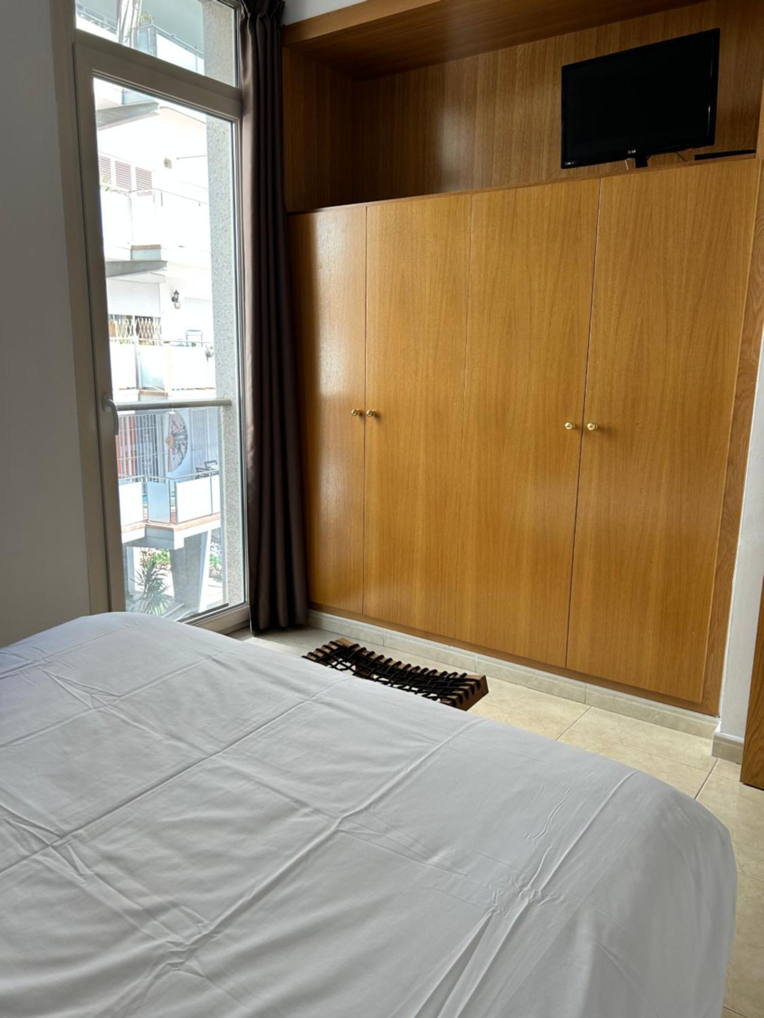 Apartaments Superiors Mtb Only Couples يوريت دي مار المظهر الخارجي الصورة