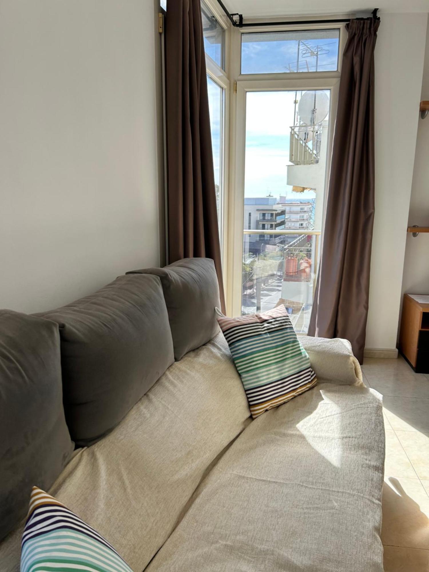 Apartaments Superiors Mtb Only Couples يوريت دي مار المظهر الخارجي الصورة
